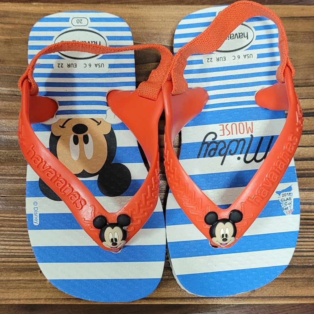 Havaianas toddler sandals- Size 6